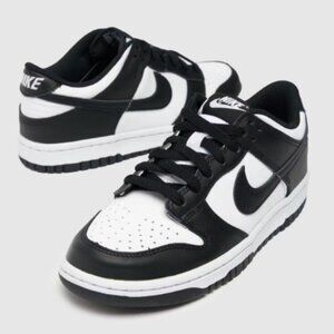 Nike panda dunks